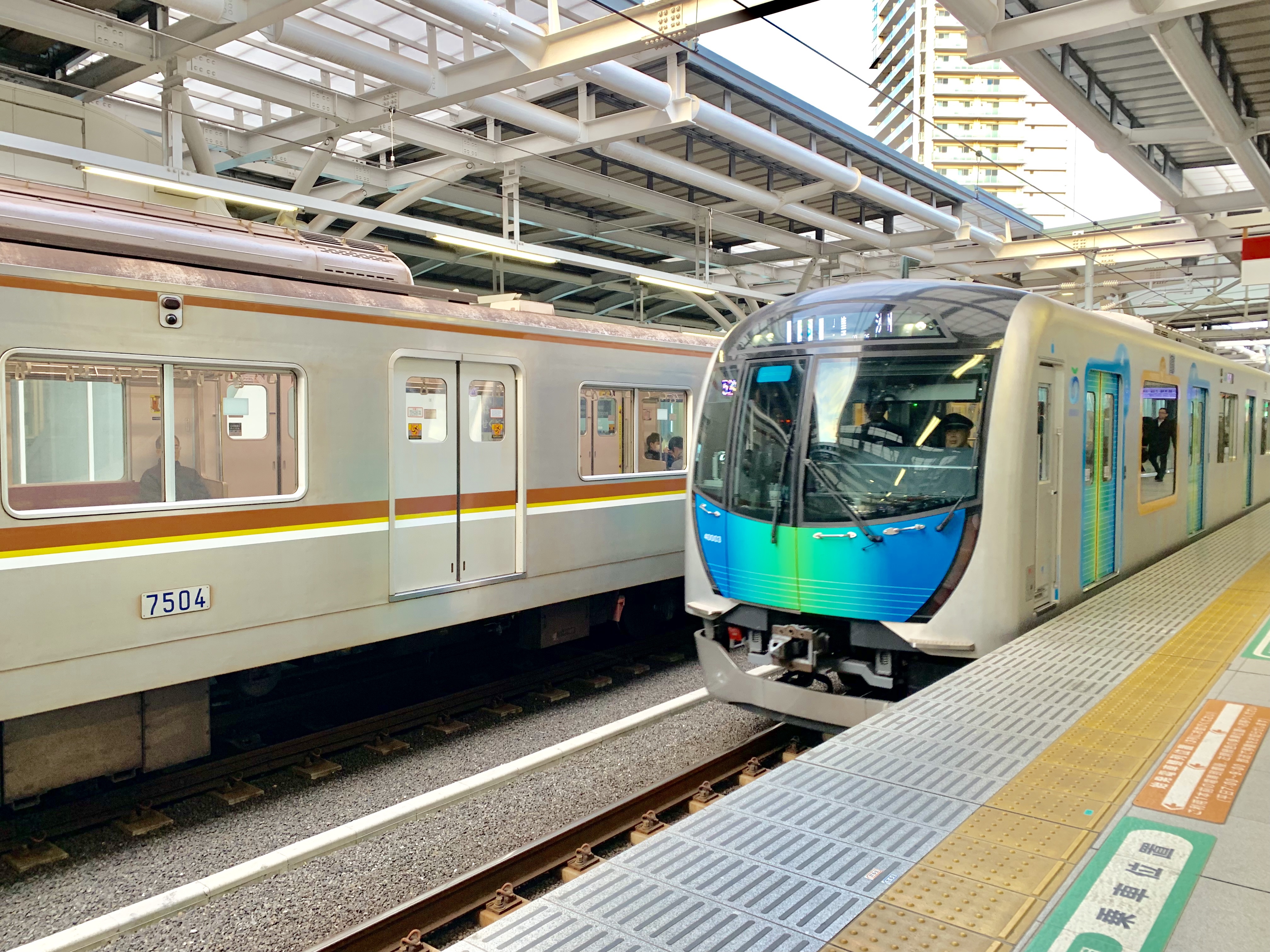 S-TRAIN　石神井公園駅発